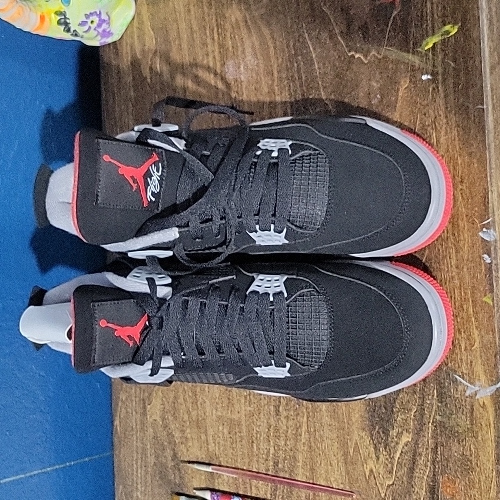 Jordan 4 Breds